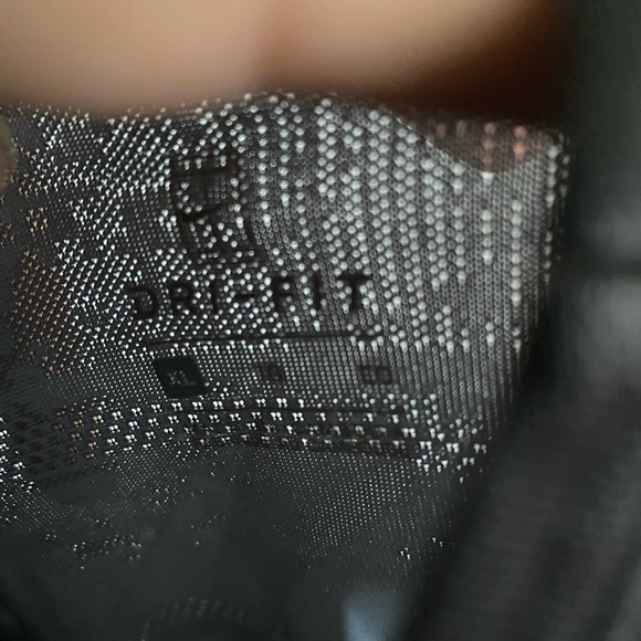 💸SOLD💸 Retro Nike Dri-Fit Mesh Striped Tank Top - Picture 5 of 8